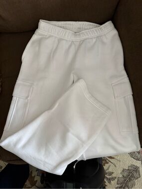 Aritzia White Cargo Joggers - Women's Track Pants